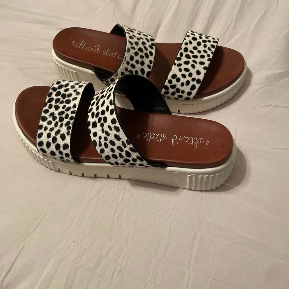 Altar’d State Platform Sandals